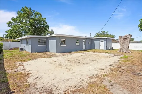 13733 Trinidad Drive Seminole FL 33776