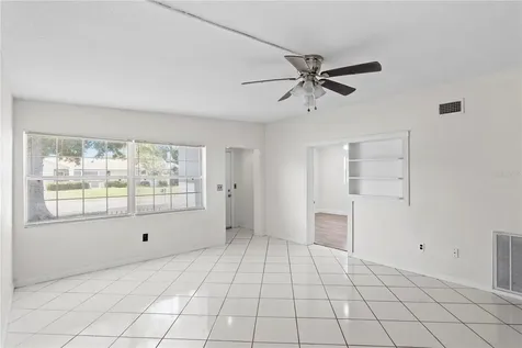 13733 Trinidad Drive Seminole FL 33776
