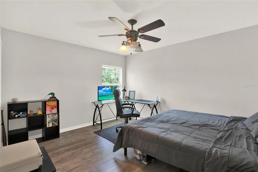 7873 Tuscany Woods Drive Tampa FL 33647