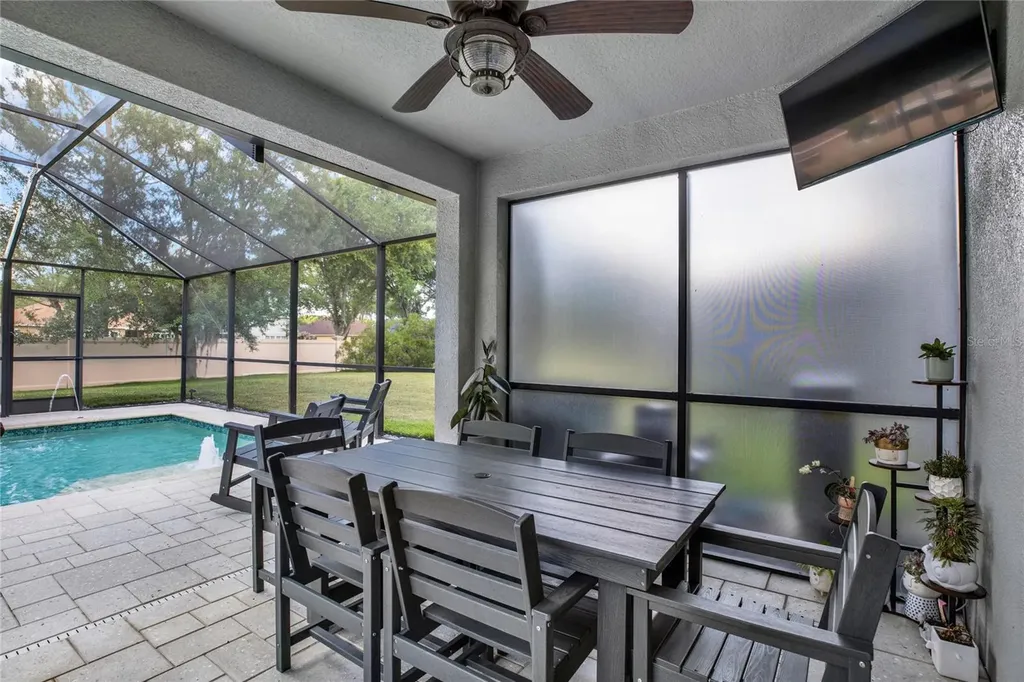 7873 Tuscany Woods Drive Tampa FL 33647