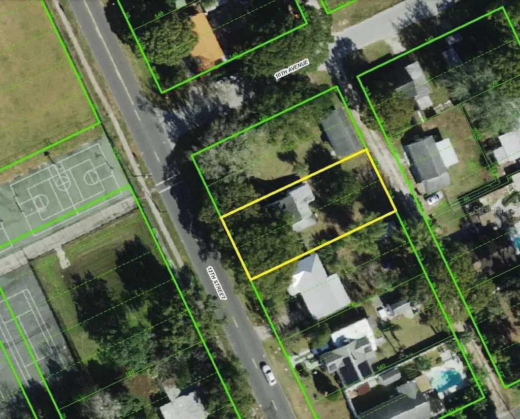 5654 12th Street Zephyrhills FL 33542