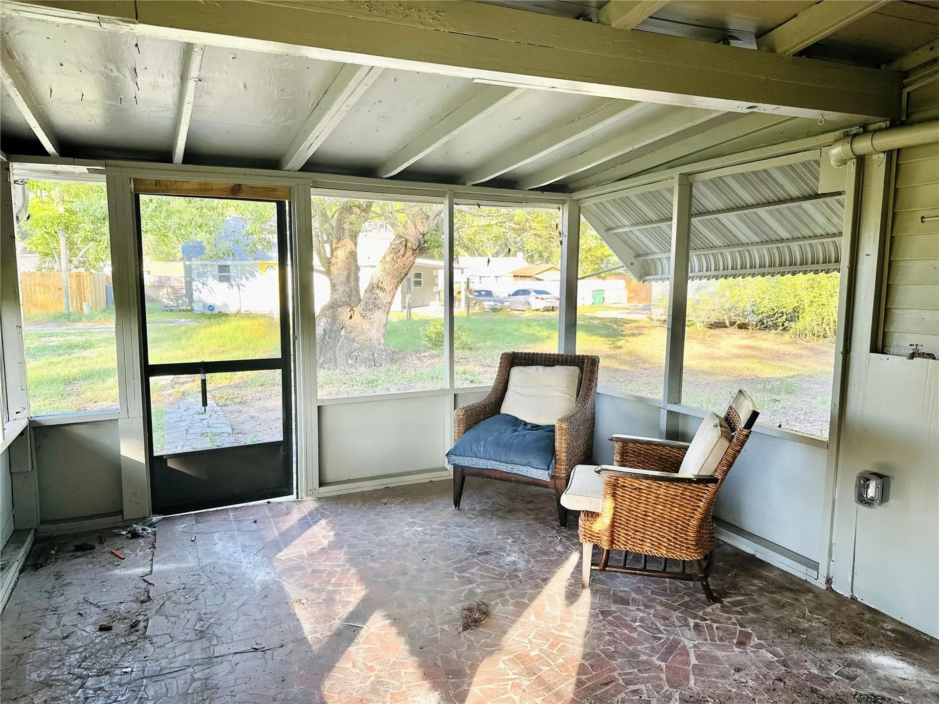 5654 12th Street Zephyrhills FL 33542