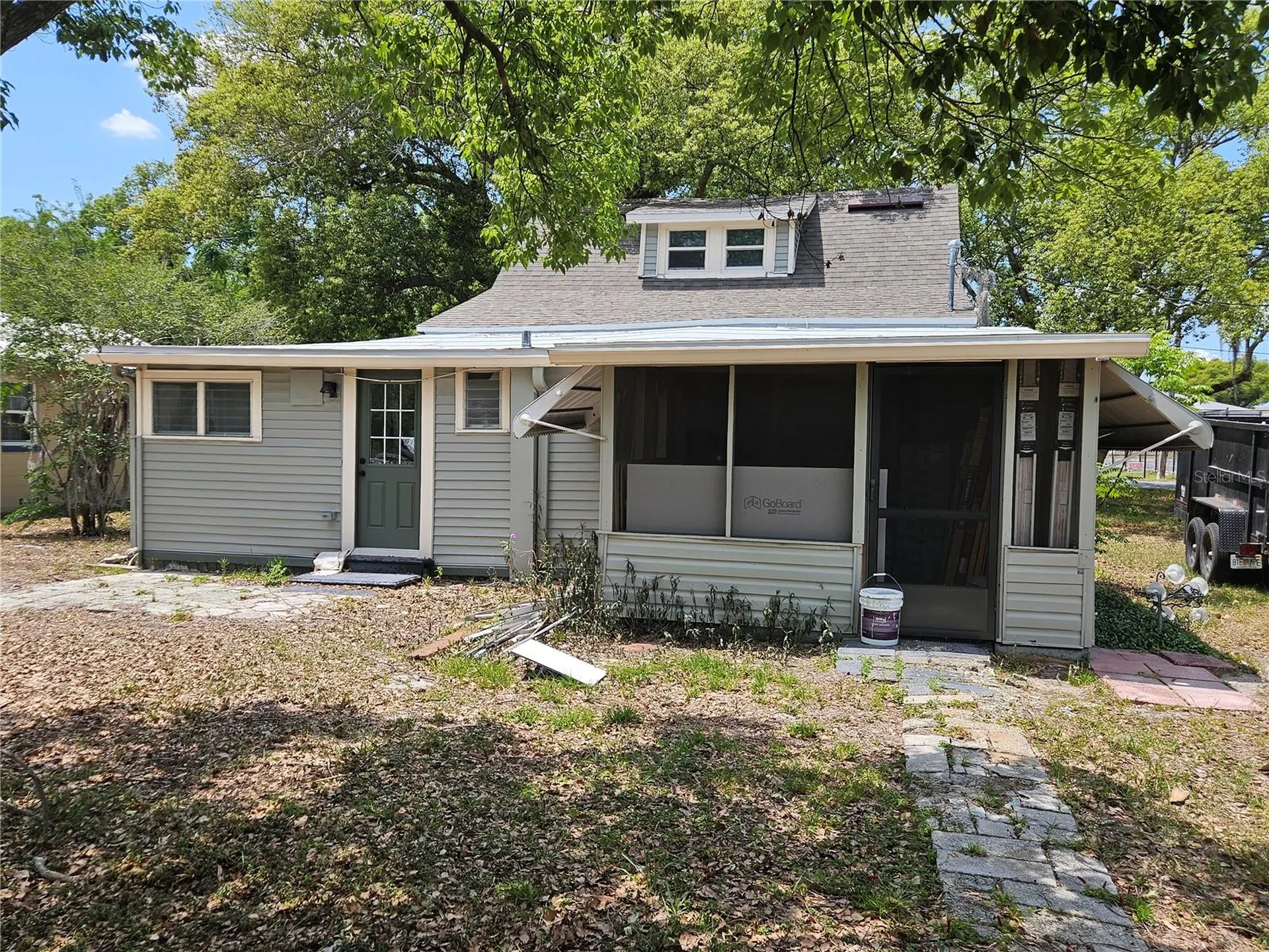 5654 12th Street Zephyrhills FL 33542