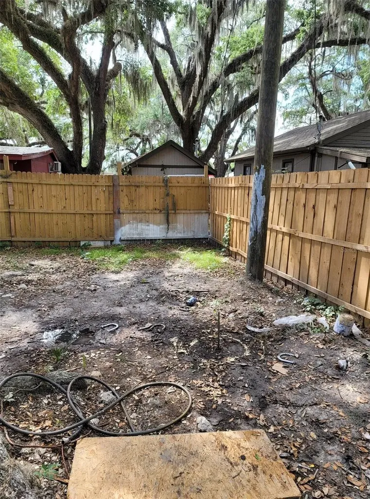 107 E Cypress Street Kissimmee FL 34744
