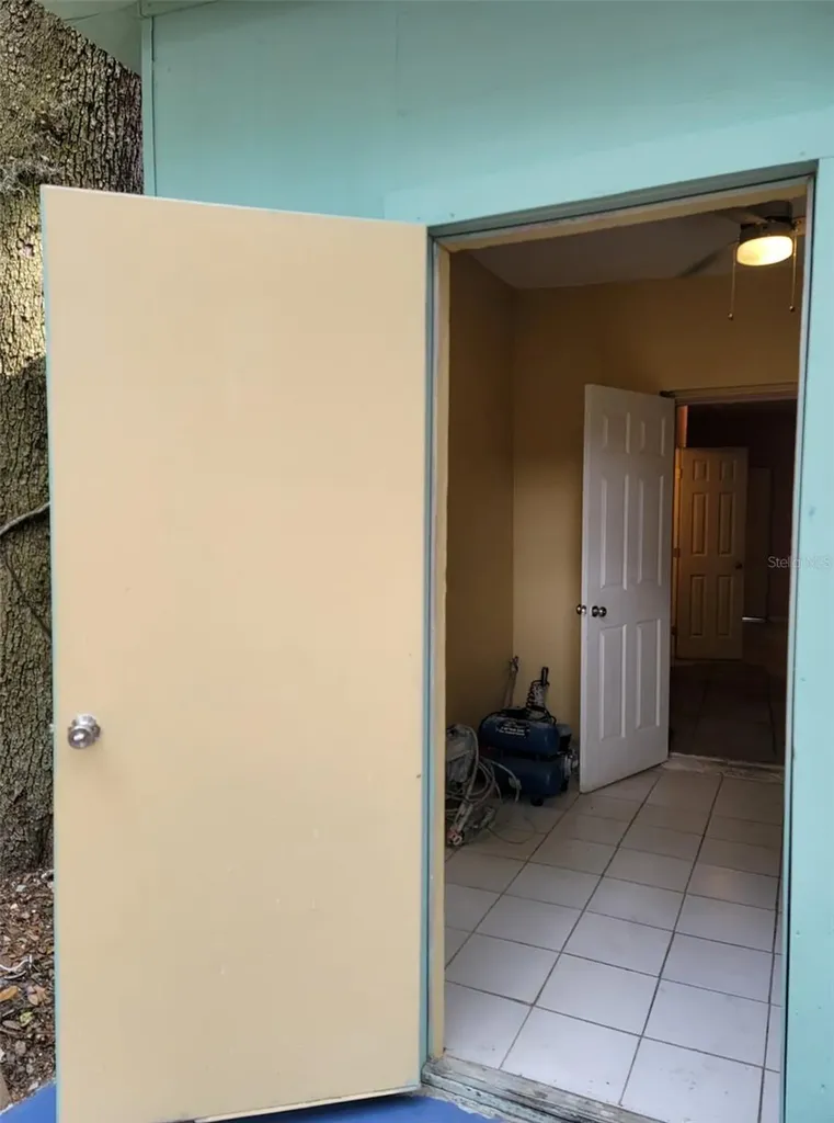 107 E Cypress Street Kissimmee FL 34744
