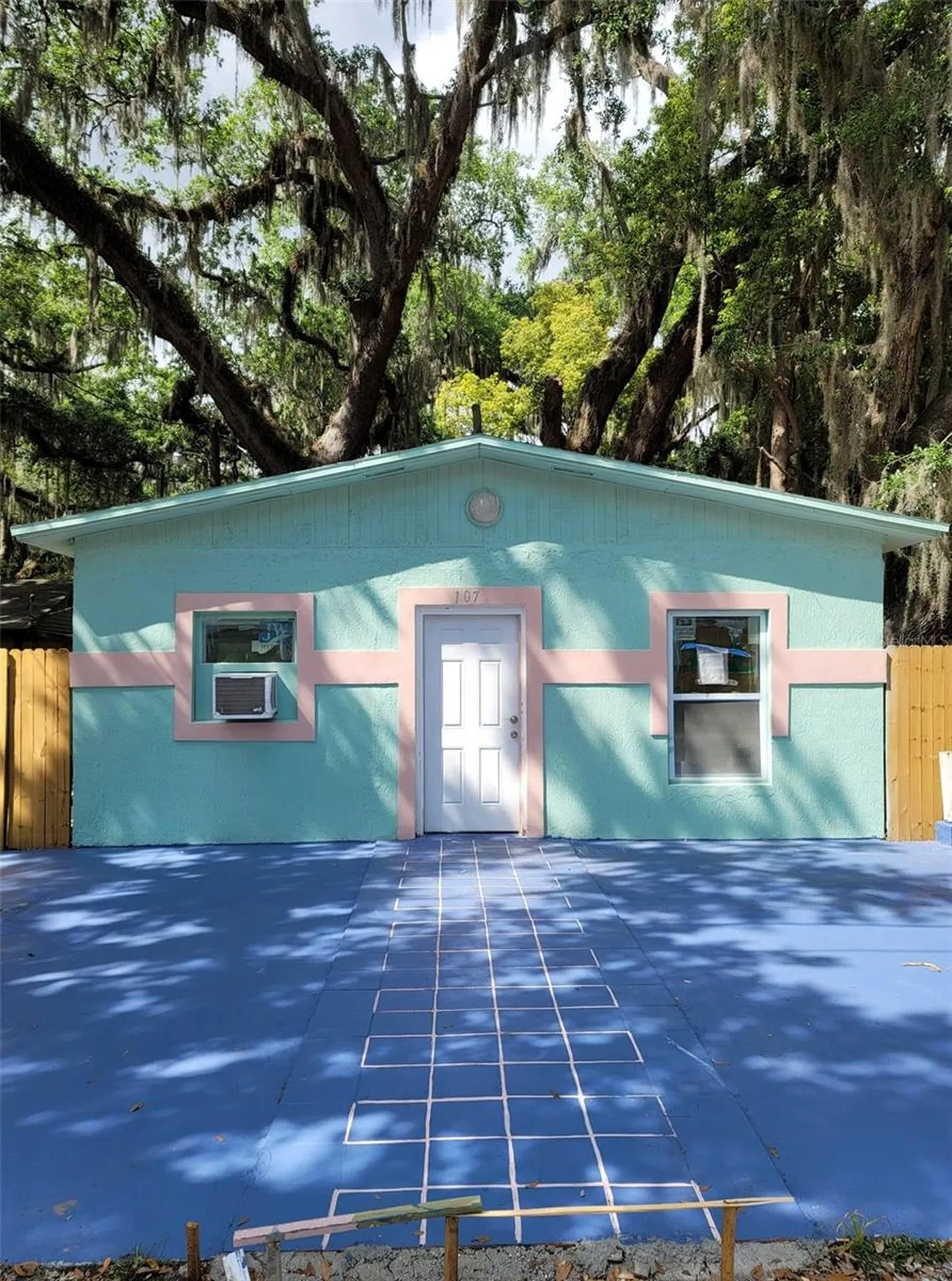 107 E Cypress Street Kissimmee FL 34744