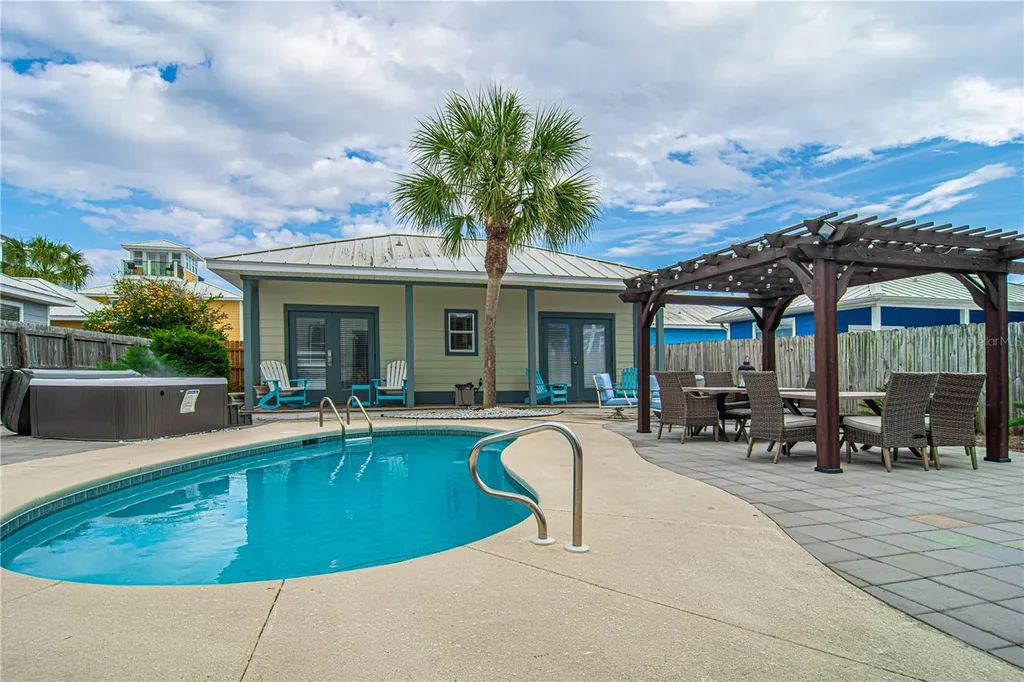 79 Mark Street Destin FL 32541