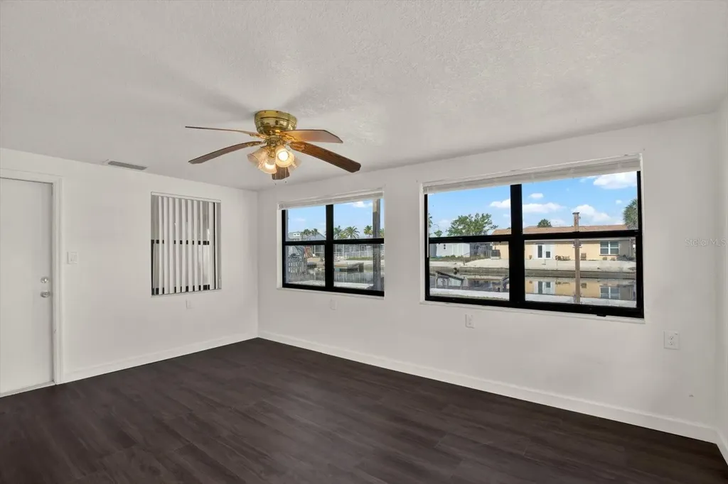 13605 Garris Drive Hudson FL 34667