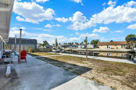 13605 Garris Drive Hudson FL 34667