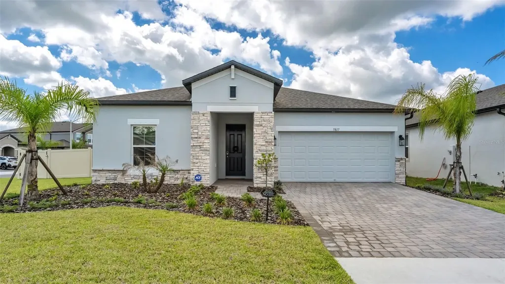 5817 Freesia Drive Lakeland FL 33811