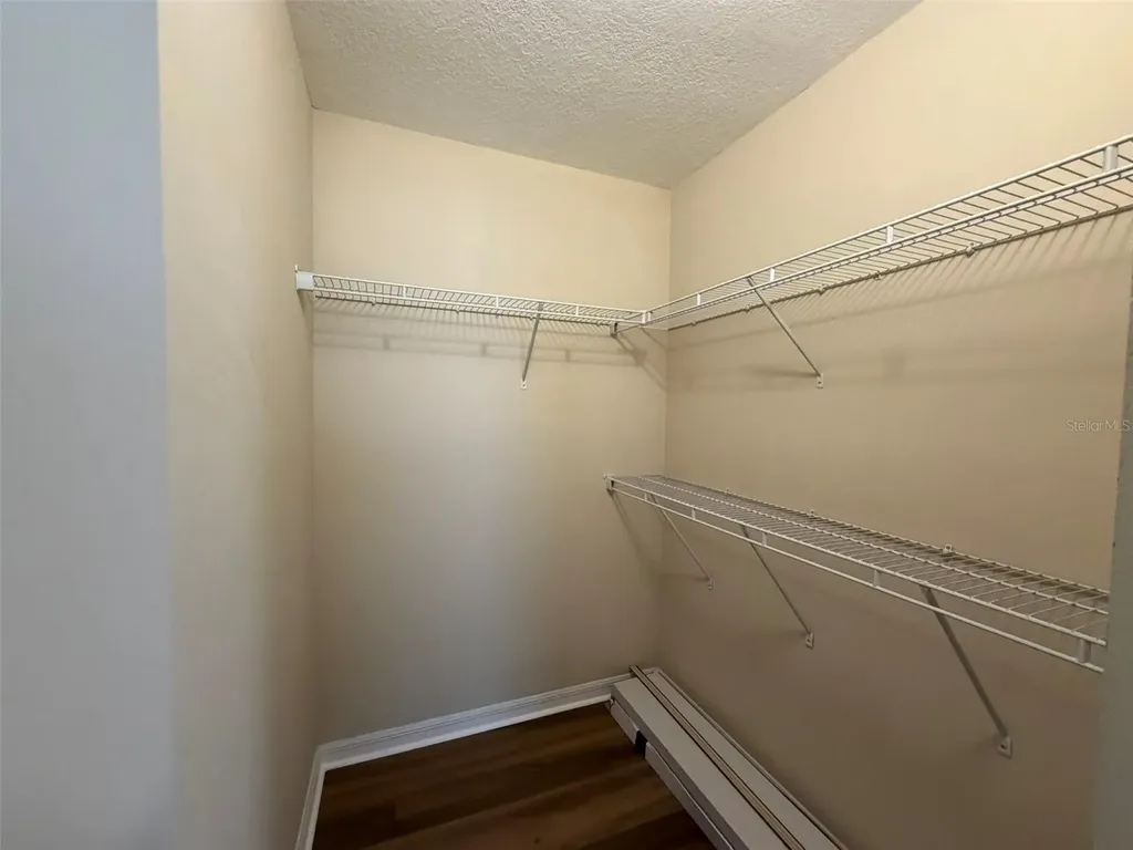 4735 Woodbrook Drive Sarasota FL 34243