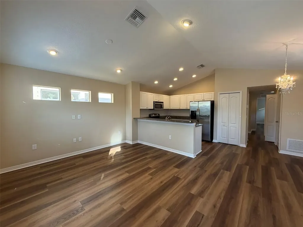 4735 Woodbrook Drive Sarasota FL 34243