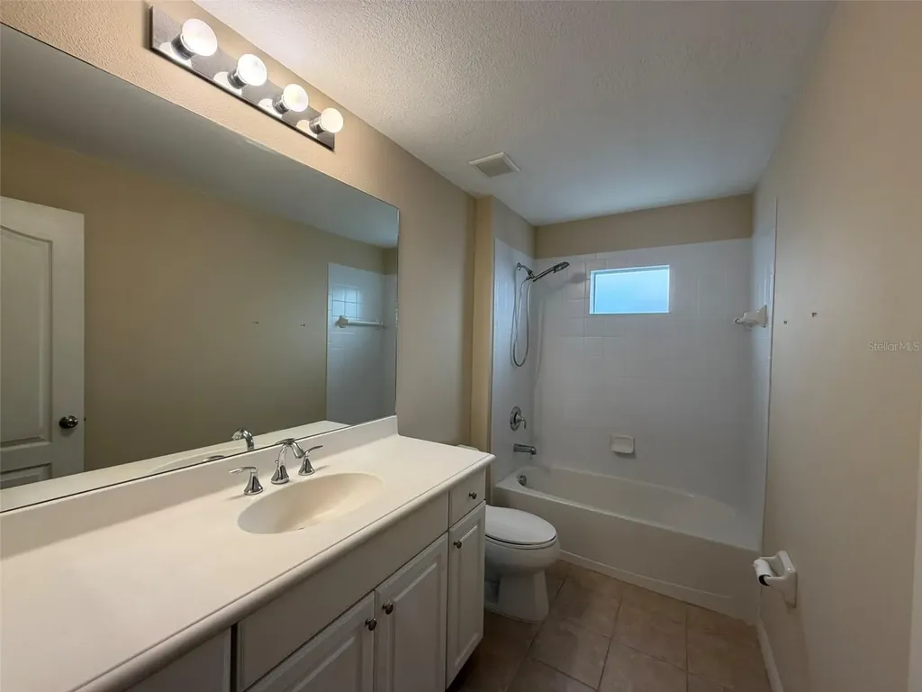 4735 Woodbrook Drive Sarasota FL 34243