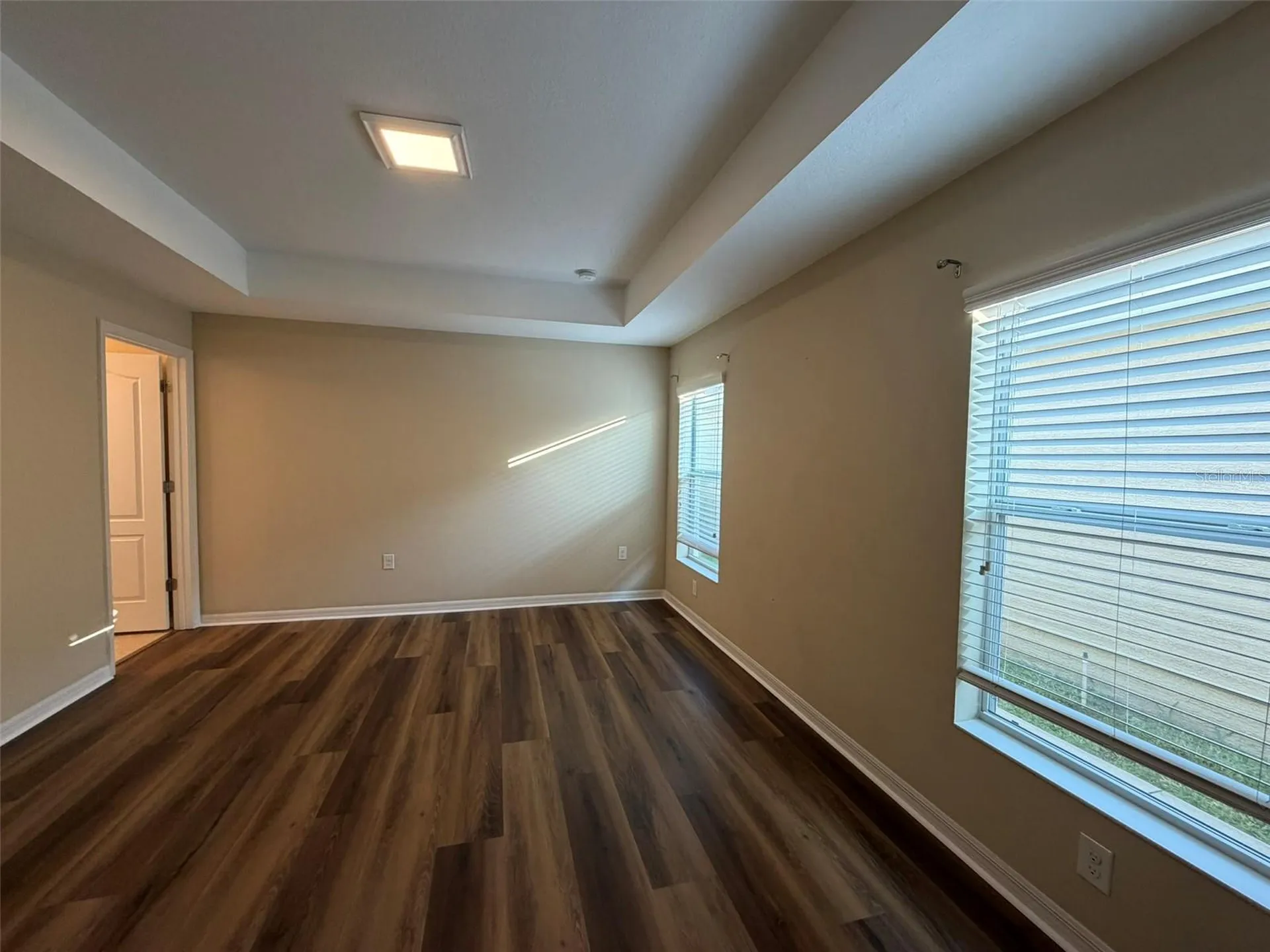 4735 Woodbrook Drive Sarasota FL 34243
