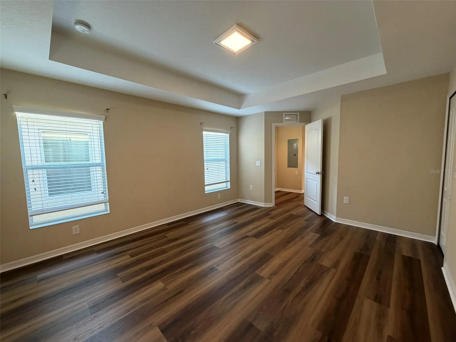 4735 Woodbrook Drive Sarasota FL 34243