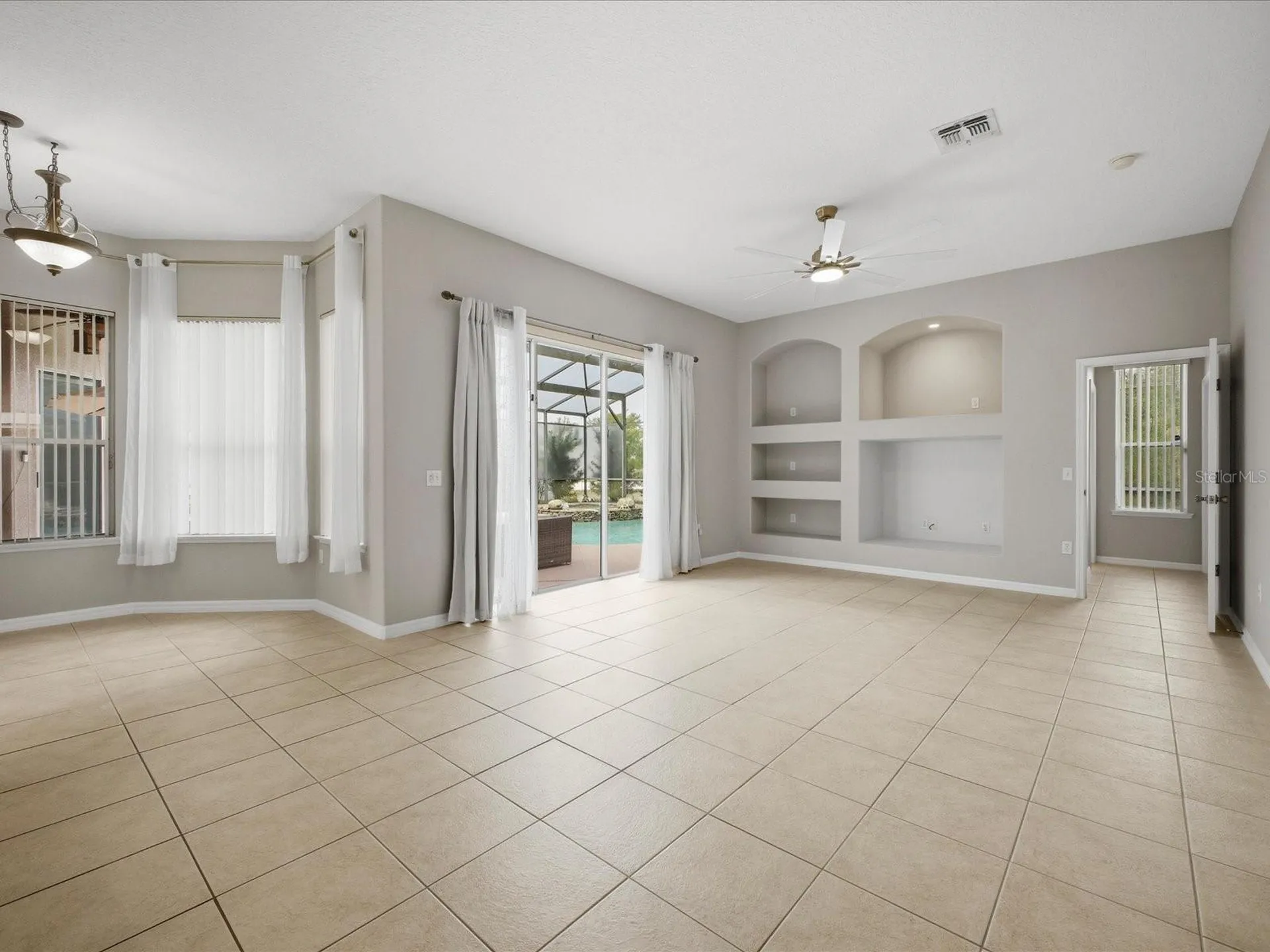 1416 Grand Reserve Drive Davenport FL 33837