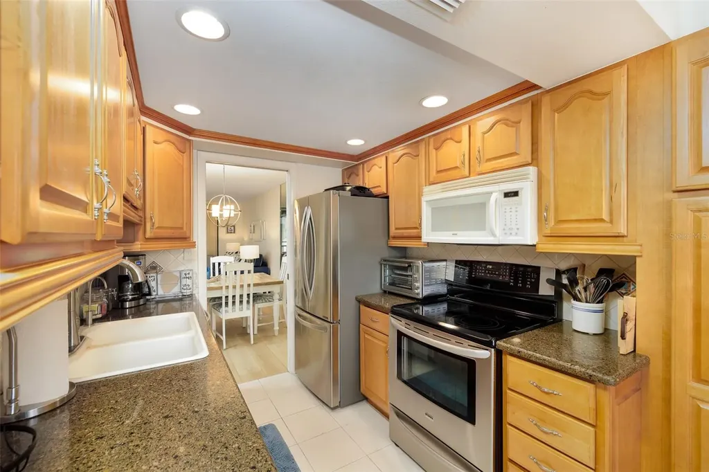 1316 Pasadena Avenue S South Pasadena FL 33707