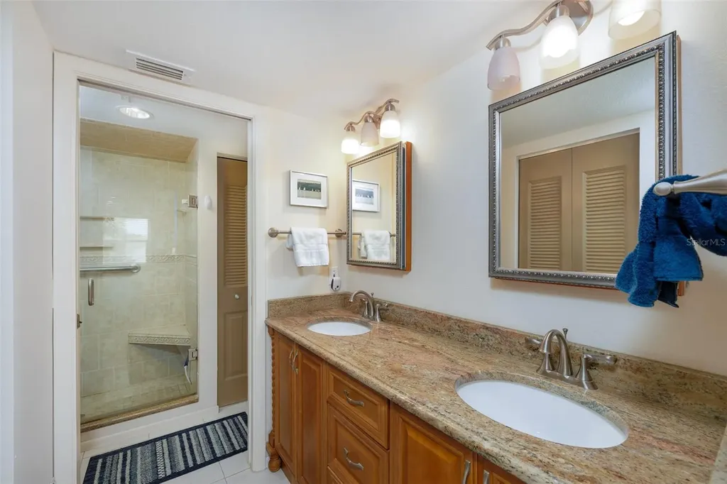 1316 Pasadena Avenue S South Pasadena FL 33707