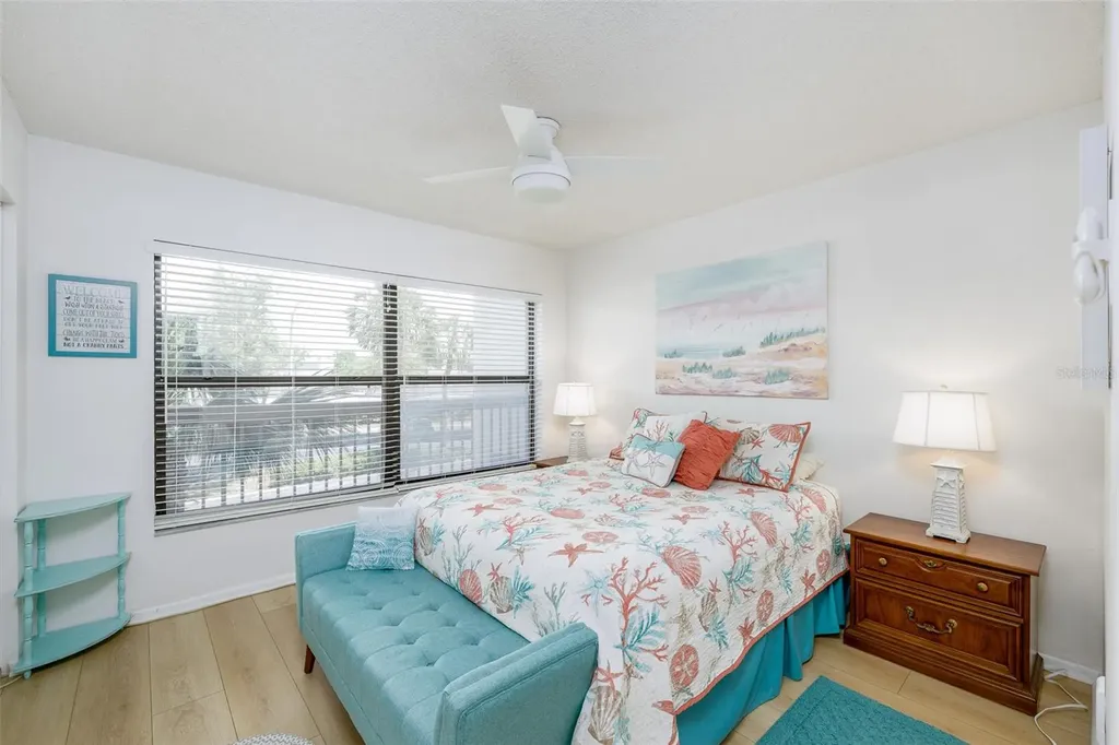 1316 Pasadena Avenue S South Pasadena FL 33707