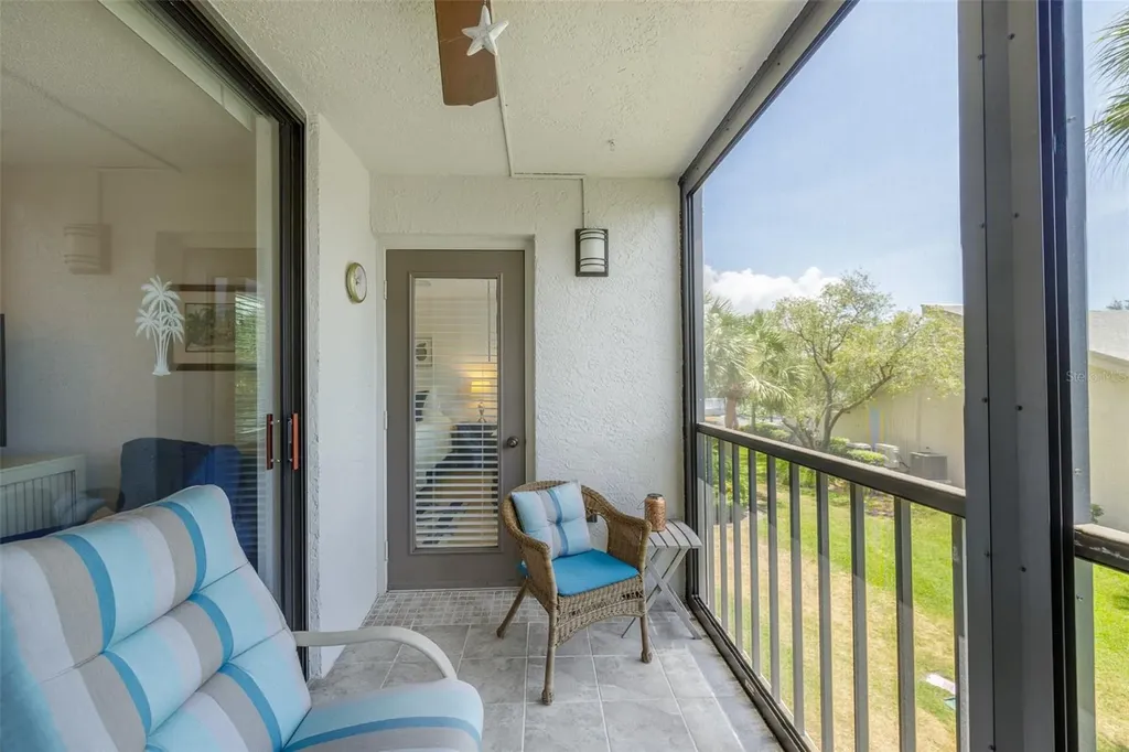 1316 Pasadena Avenue S South Pasadena FL 33707