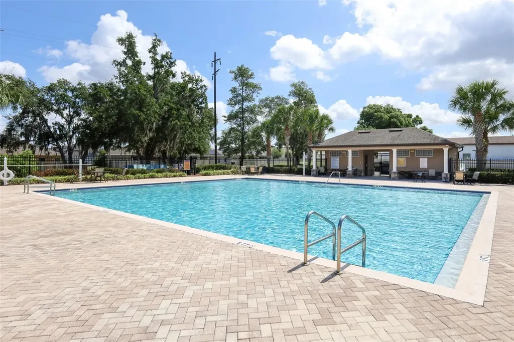 9175 Chandler Drive Groveland FL 34736