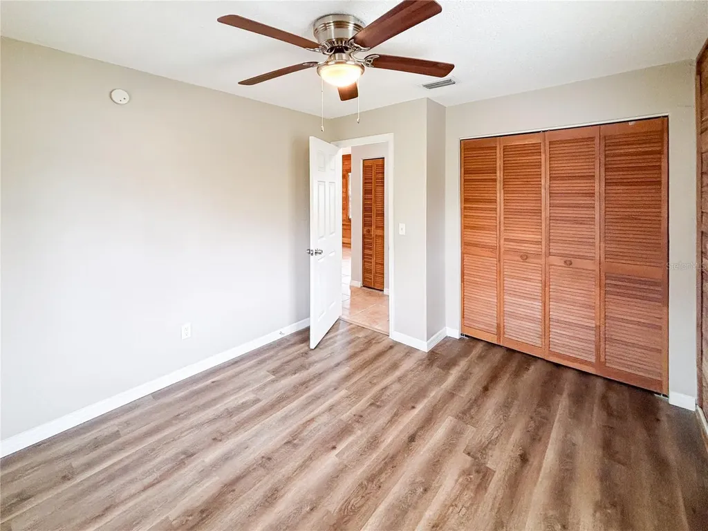 610 King Henry Court Seffner FL 33584