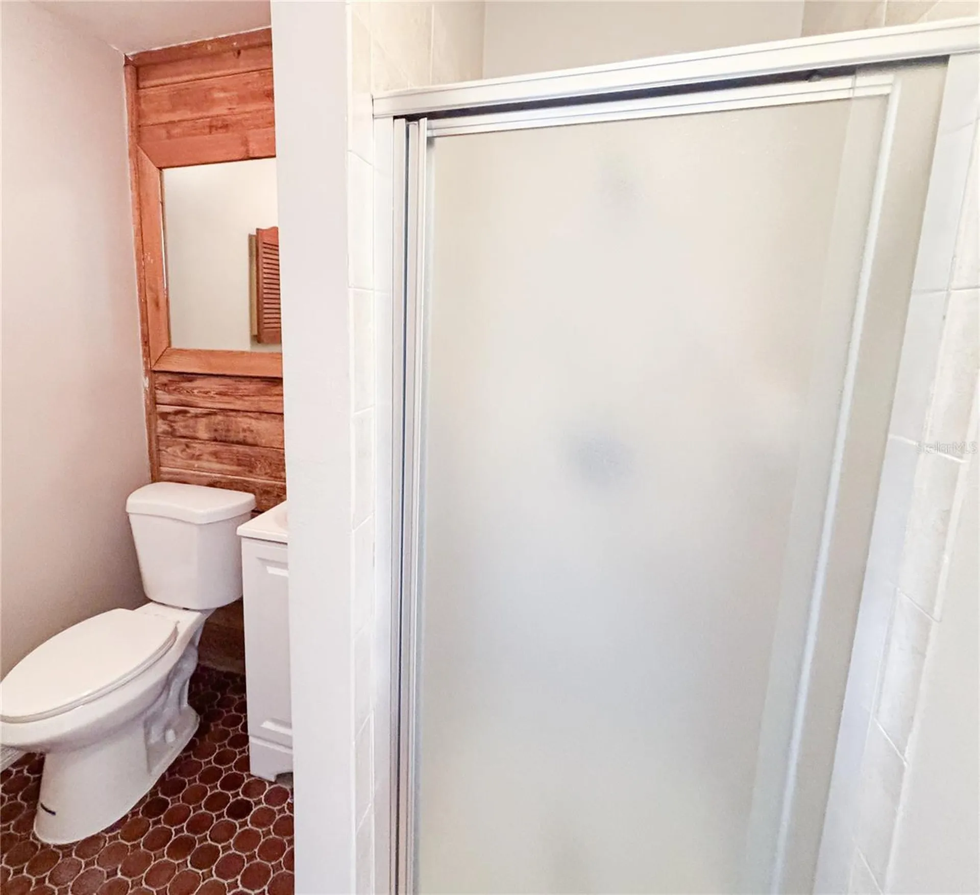 610 King Henry Court Seffner FL 33584