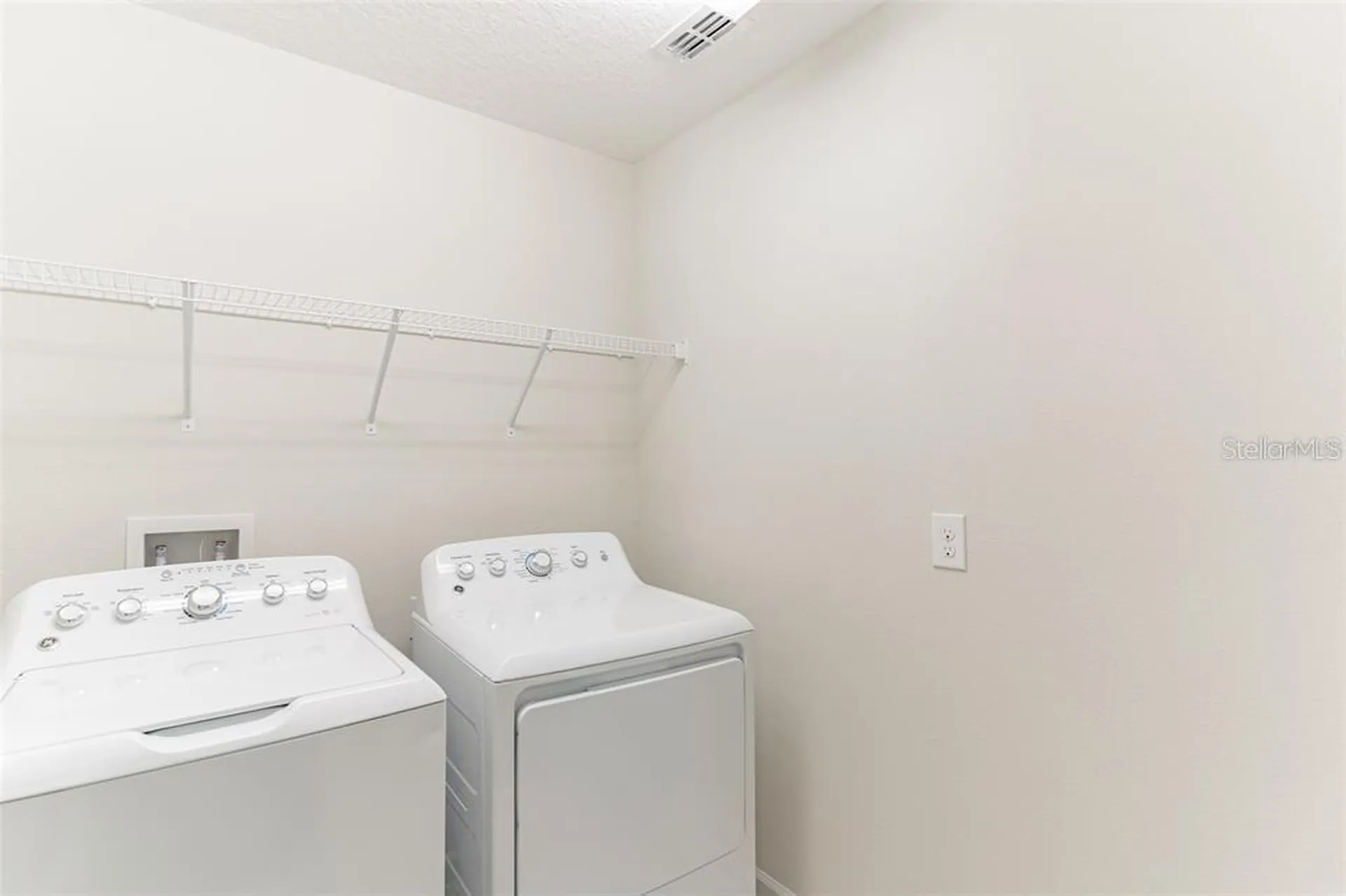 11859 Charades Street Orlando FL 32832