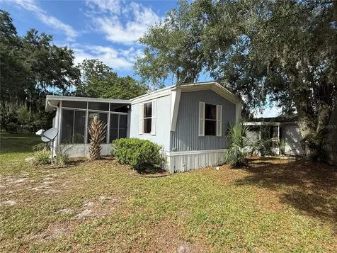 806 New Hampshire Avenue Wildwood FL 34785