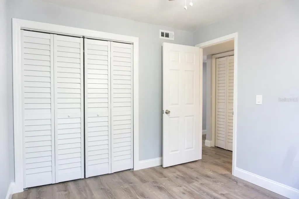 5712 N Lincoln Avenue Tampa FL 33614
