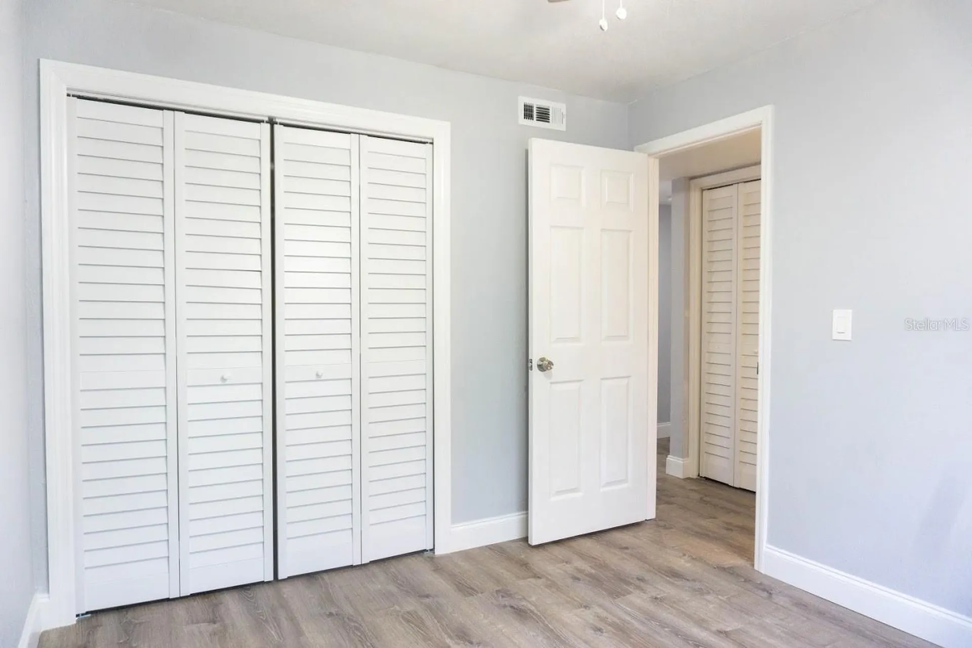 5712 N Lincoln Avenue Tampa FL 33614