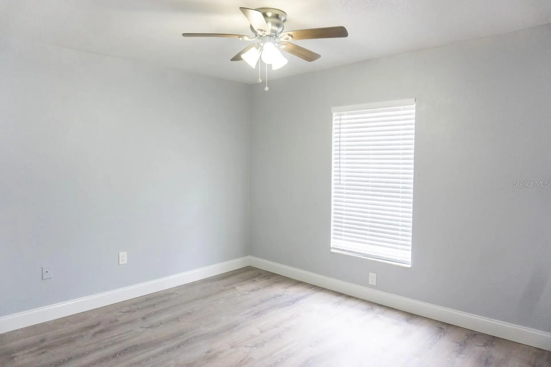 5712 N Lincoln Avenue Tampa FL 33614