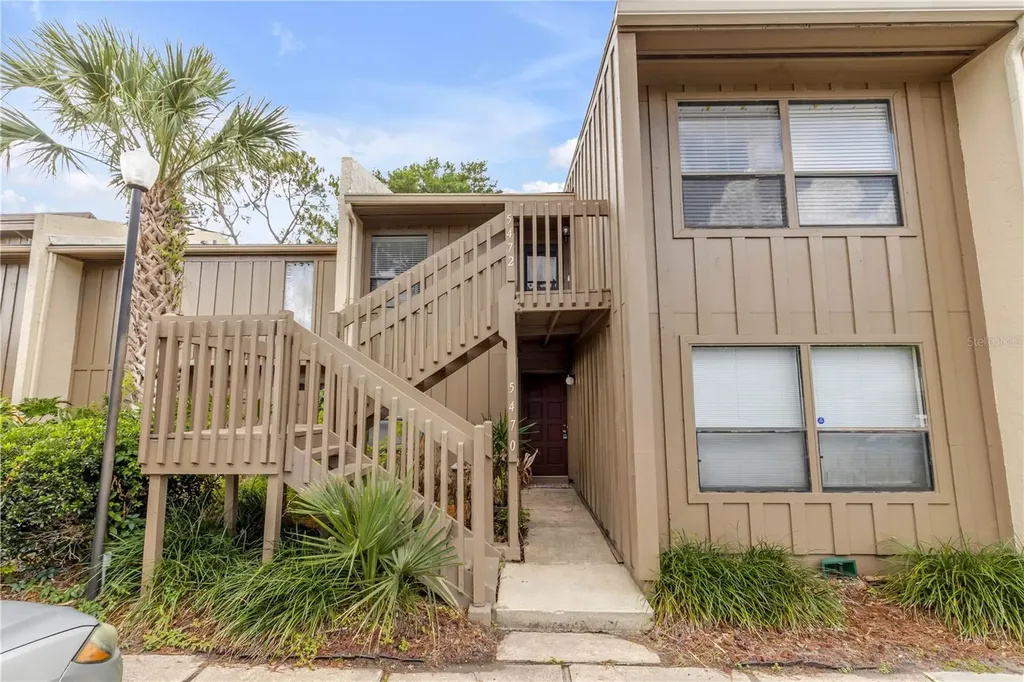 5472 Pine Creek Drive Orlando FL 32811