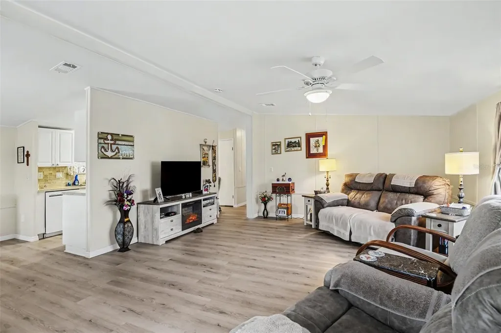 1000 Kings Highway Punta Gorda FL 33980