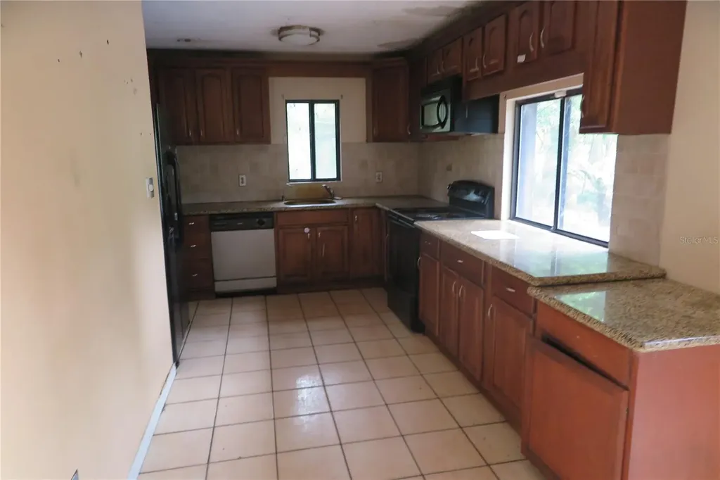 66 NE 639th Street Old Town FL 32680