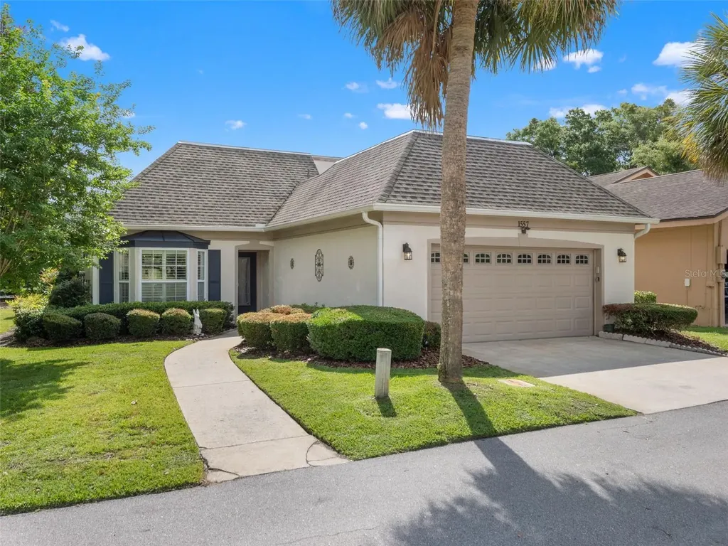 1557 Oak Tree Court Apopka FL 32712