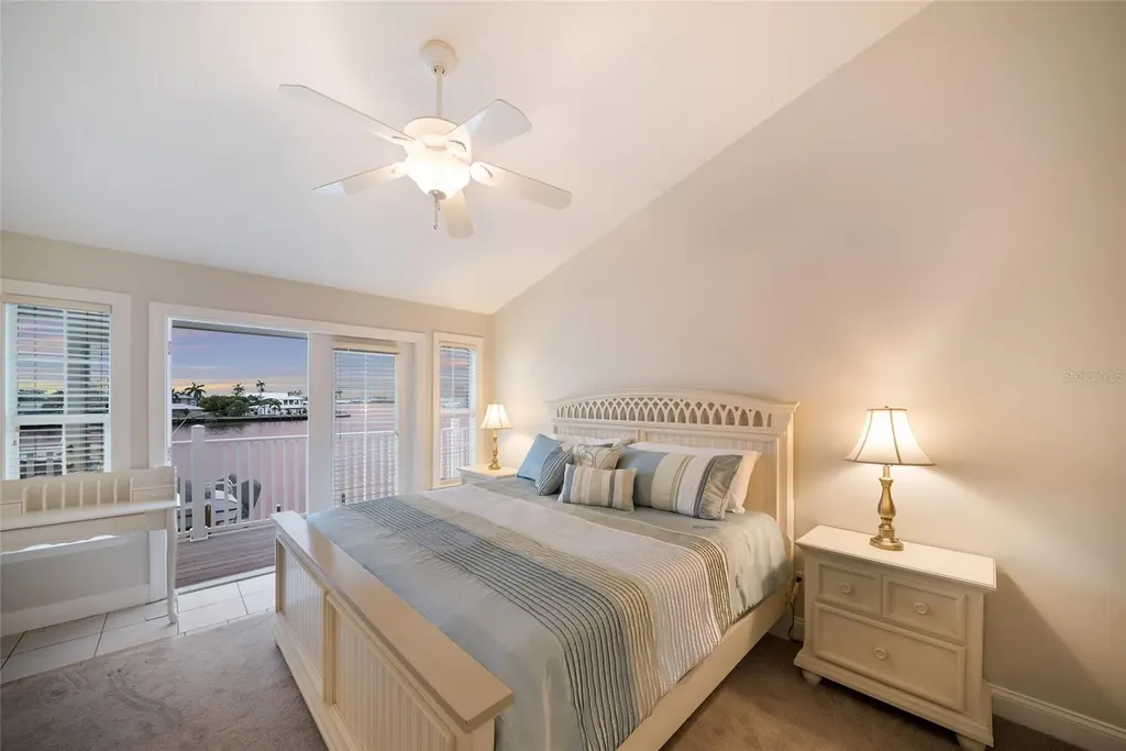 532 70th Street Holmes Beach FL 34217