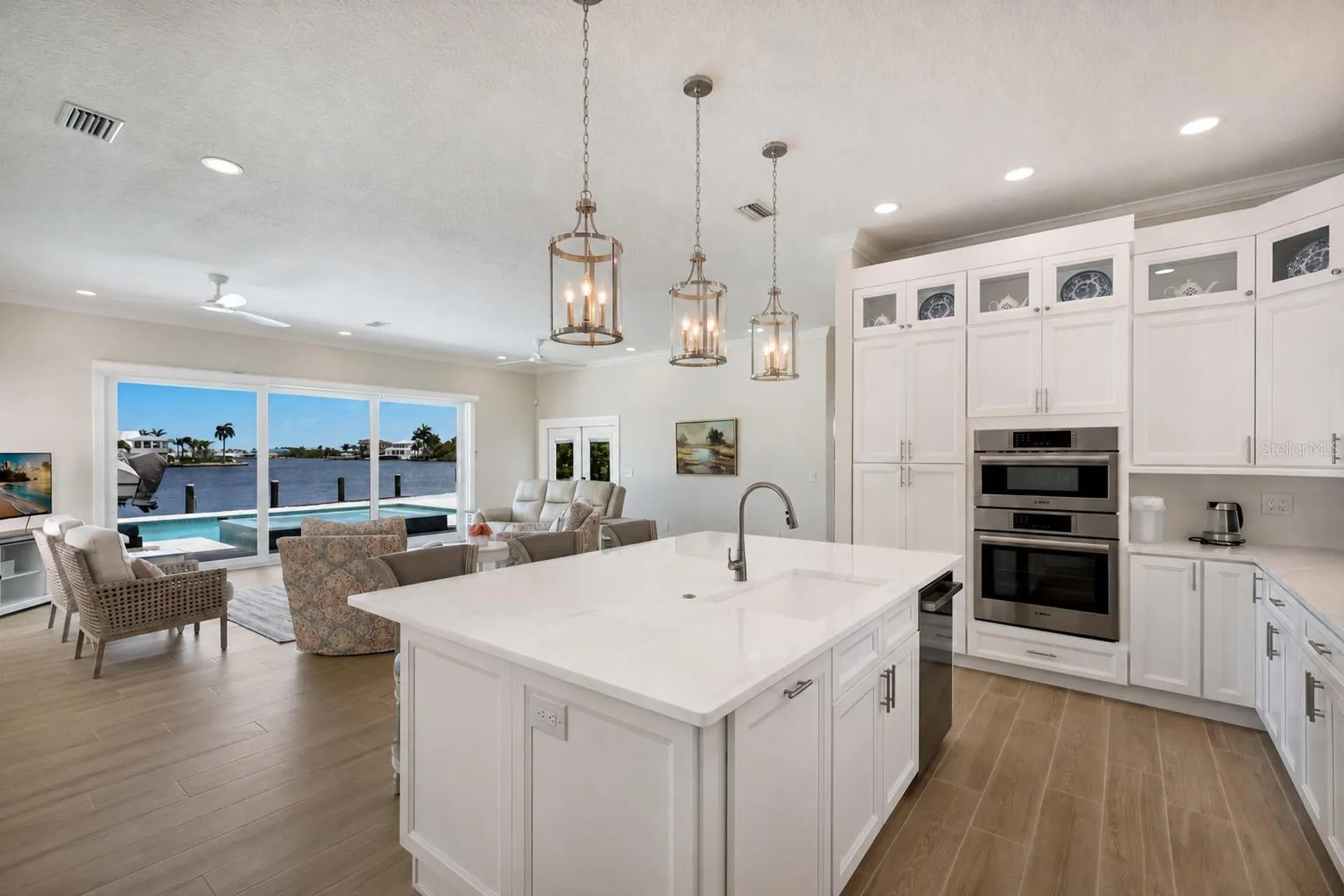 532 70th Street Holmes Beach FL 34217