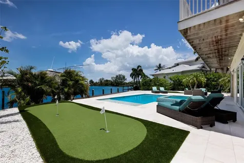 532 70th Street Holmes Beach FL 34217