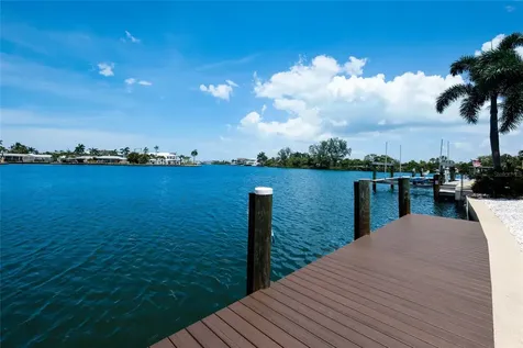 532 70th Street Holmes Beach FL 34217