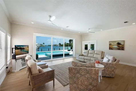 532 70th Street Holmes Beach FL 34217