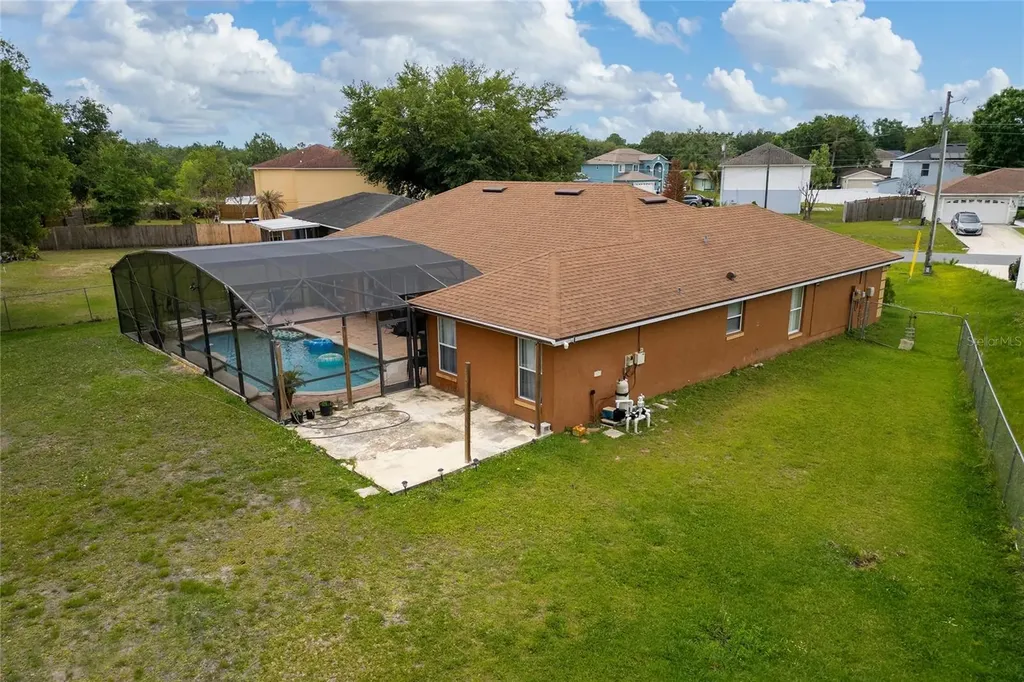 705 Waxwing Court Kissimmee FL 34759