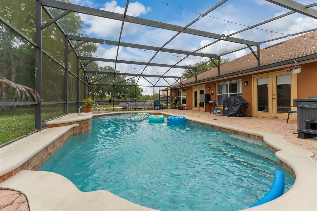 705 Waxwing Court Kissimmee FL 34759