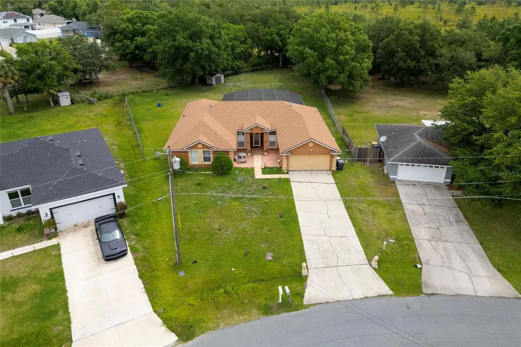 705 Waxwing Court Kissimmee FL 34759