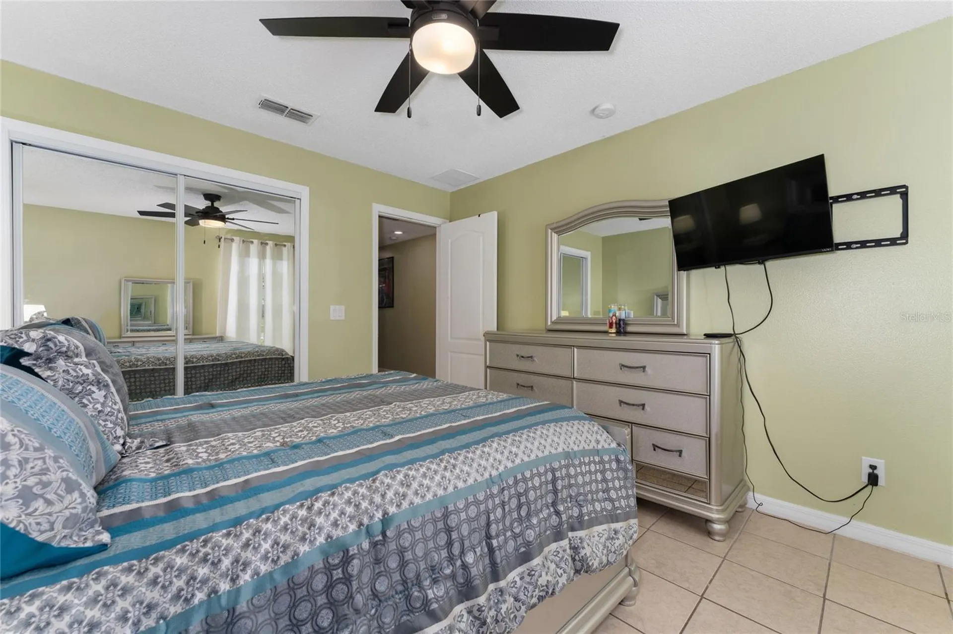705 Waxwing Court Kissimmee FL 34759