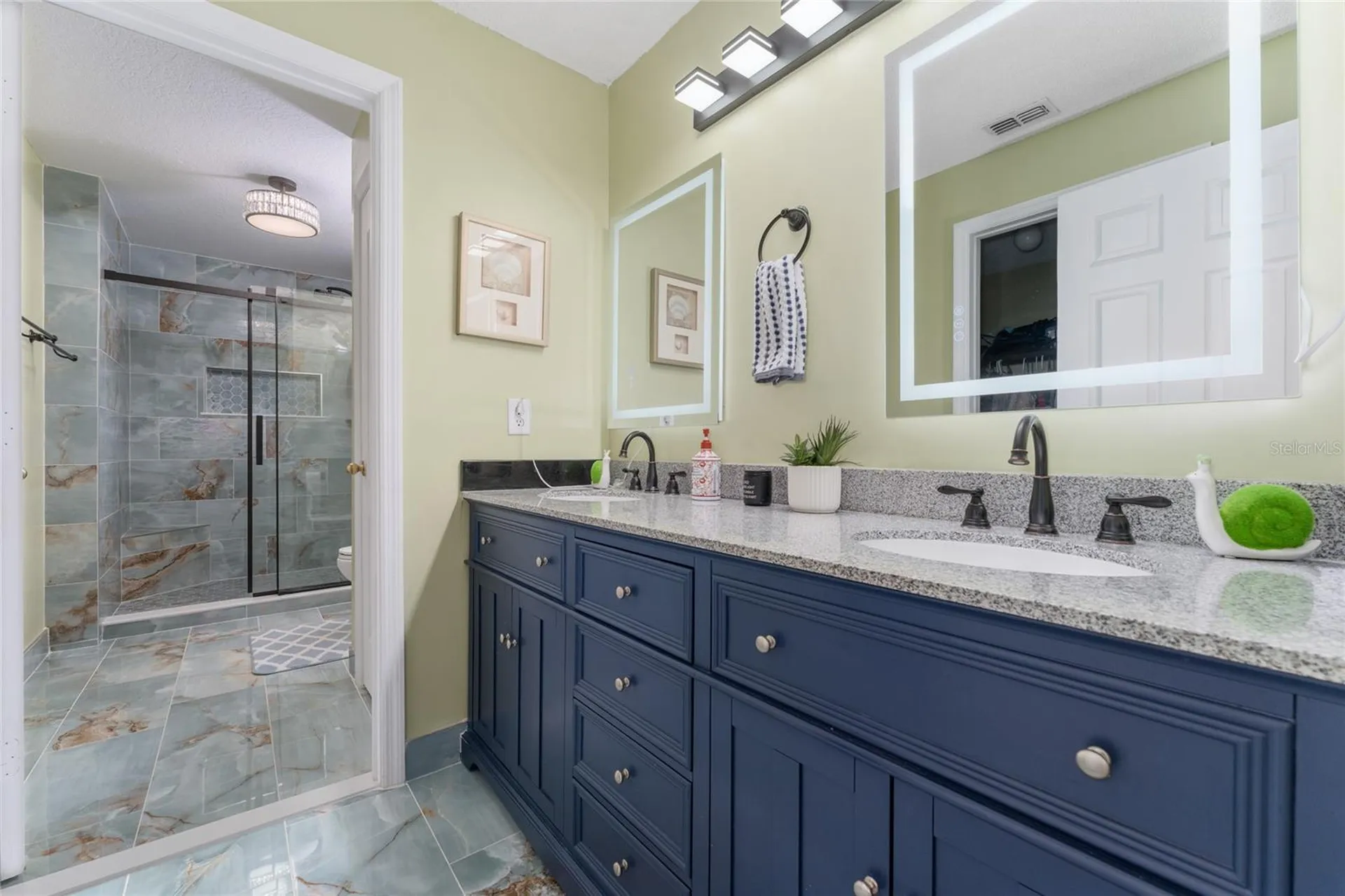 705 Waxwing Court Kissimmee FL 34759