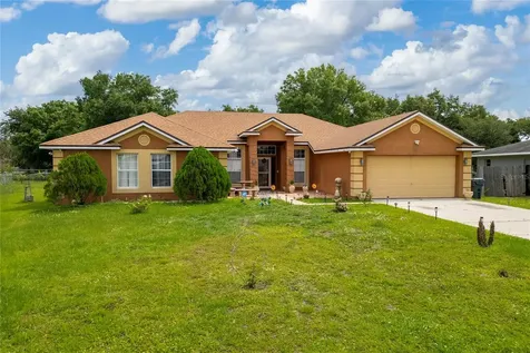 705 Waxwing Court Kissimmee FL 34759