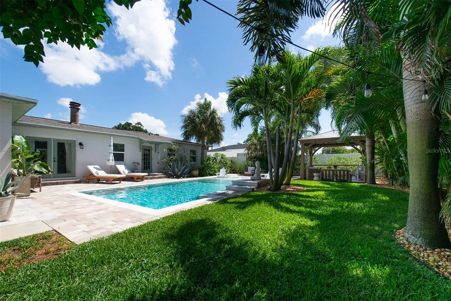 3662 27th Avenue N St Petersburg FL 33713