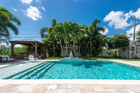 3662 27th Avenue N St Petersburg FL 33713