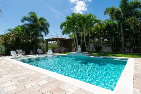 3662 27th Avenue N St Petersburg FL 33713